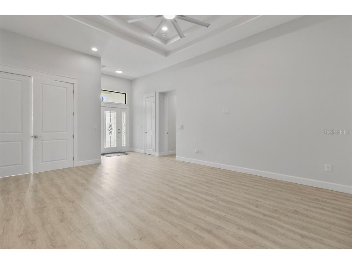 2098 Manheim Avenue North Port FL 34286 C7518708 image10