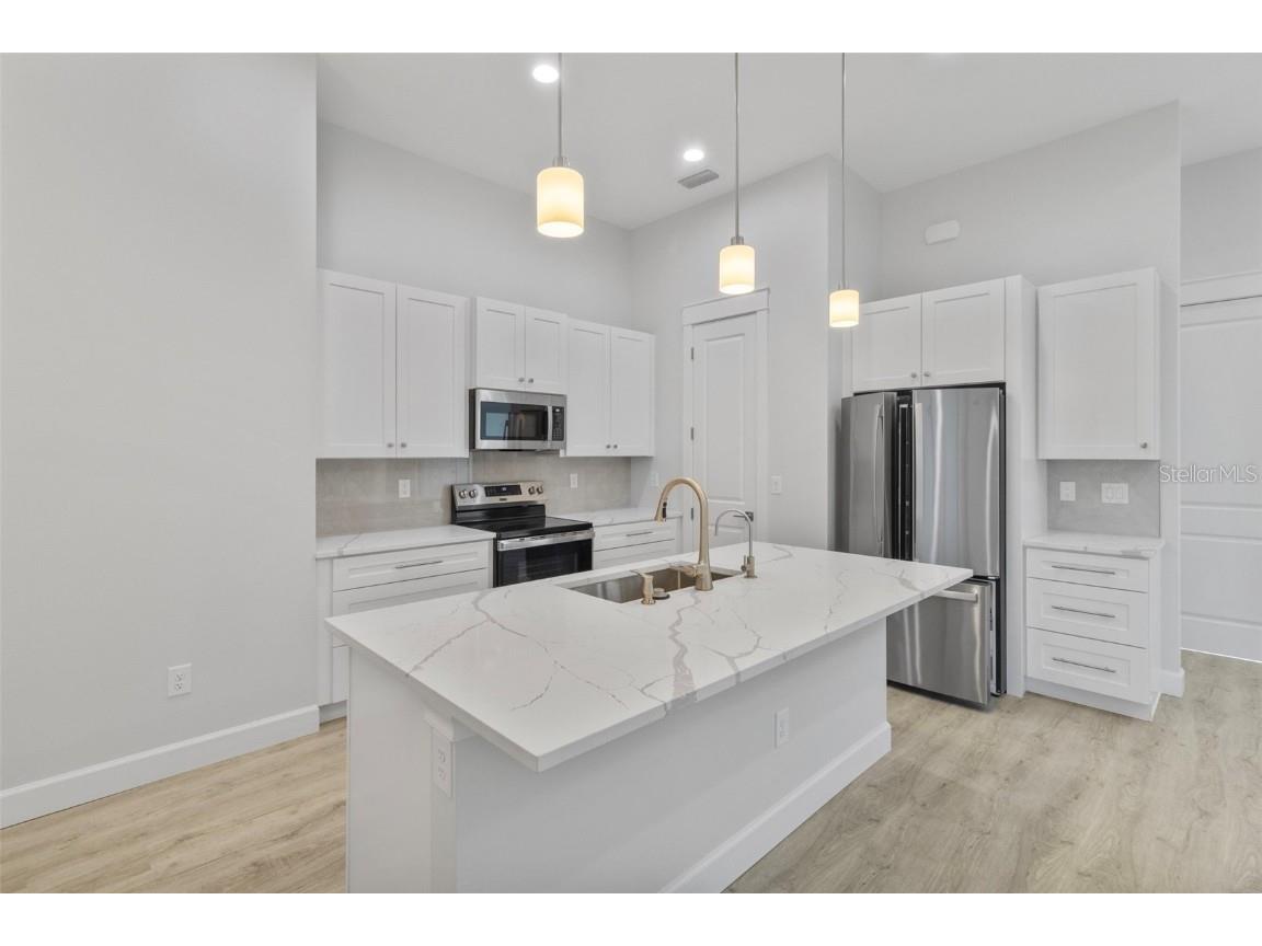 2098 Manheim Avenue North Port FL 34286 C7518708 image13