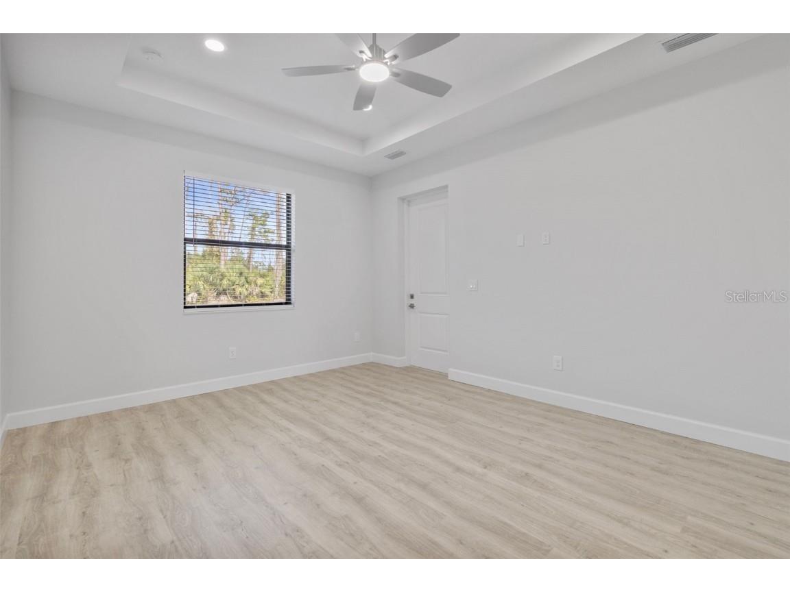 2098 Manheim Avenue North Port FL 34286 C7518708 image19