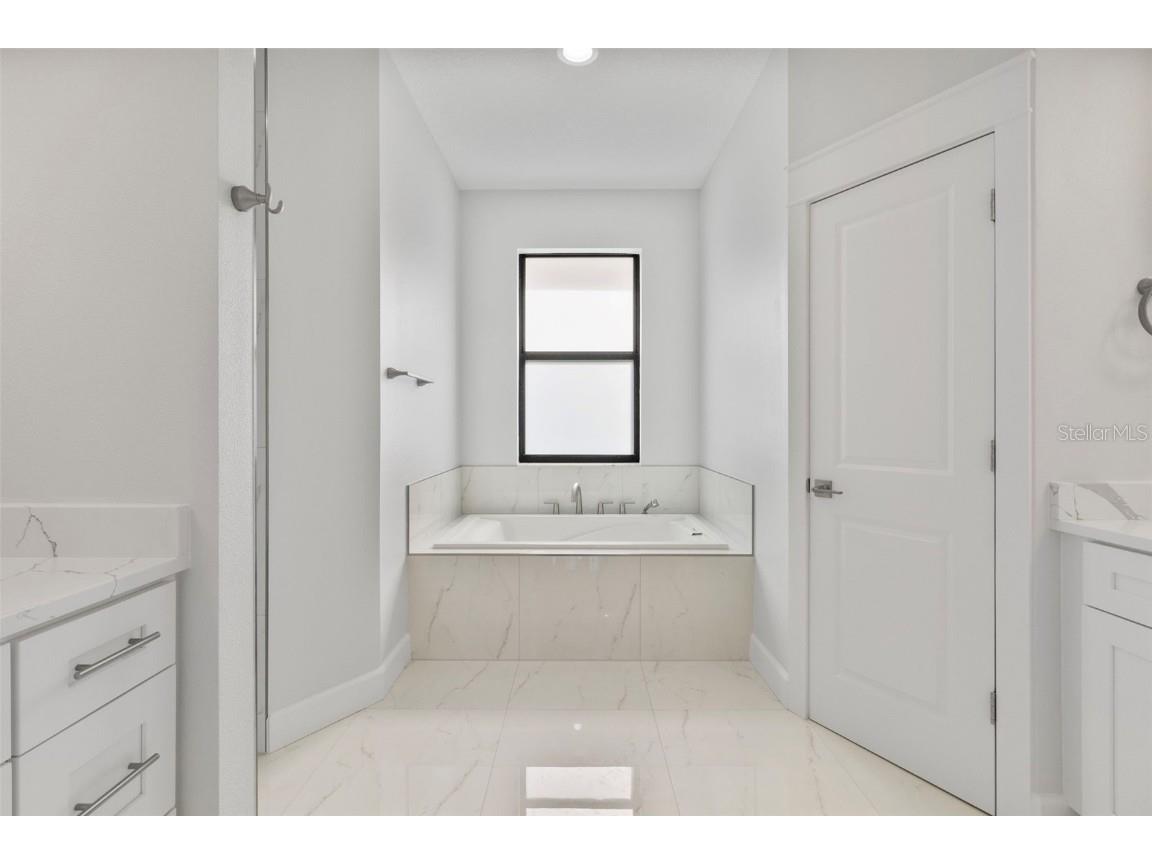 2098 Manheim Avenue North Port FL 34286 C7518708 image25