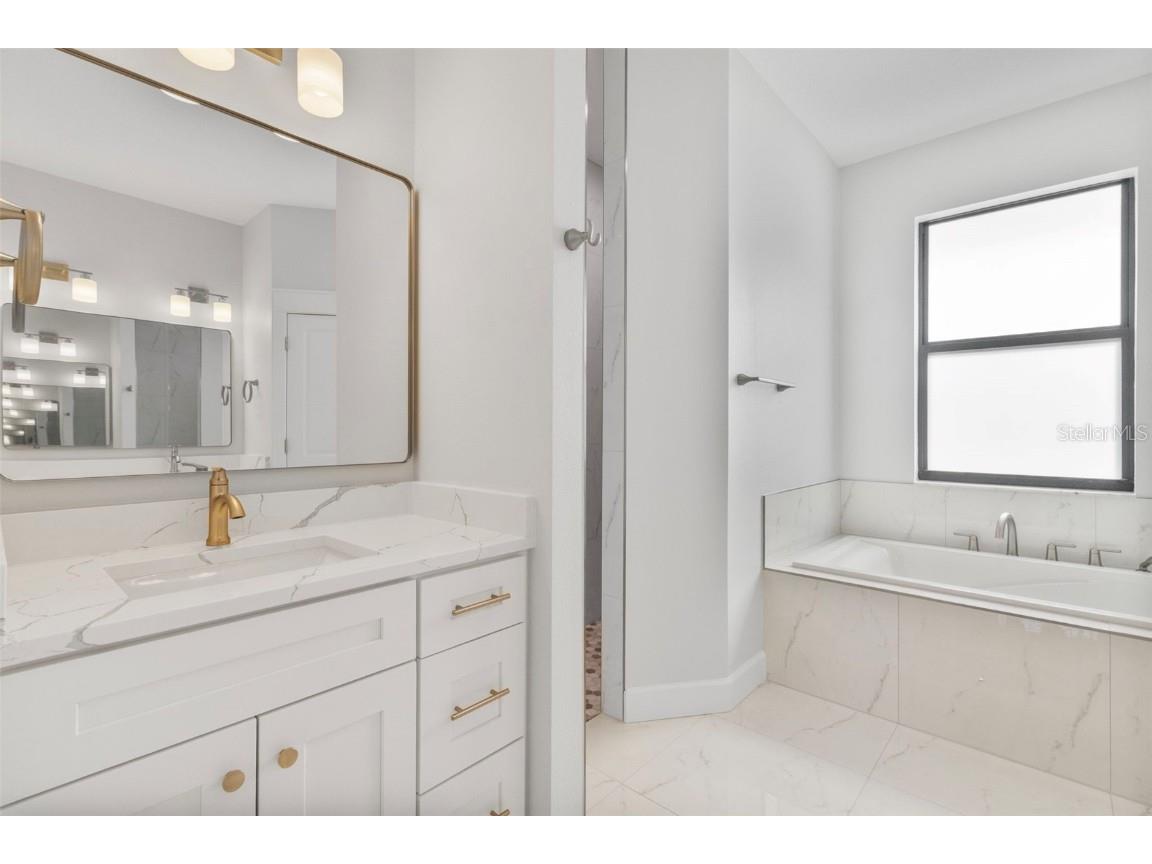 2098 Manheim Avenue North Port FL 34286 C7518708 image27