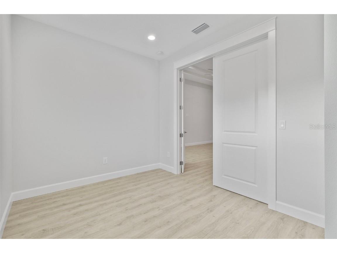 2098 Manheim Avenue North Port FL 34286 C7518708 image33