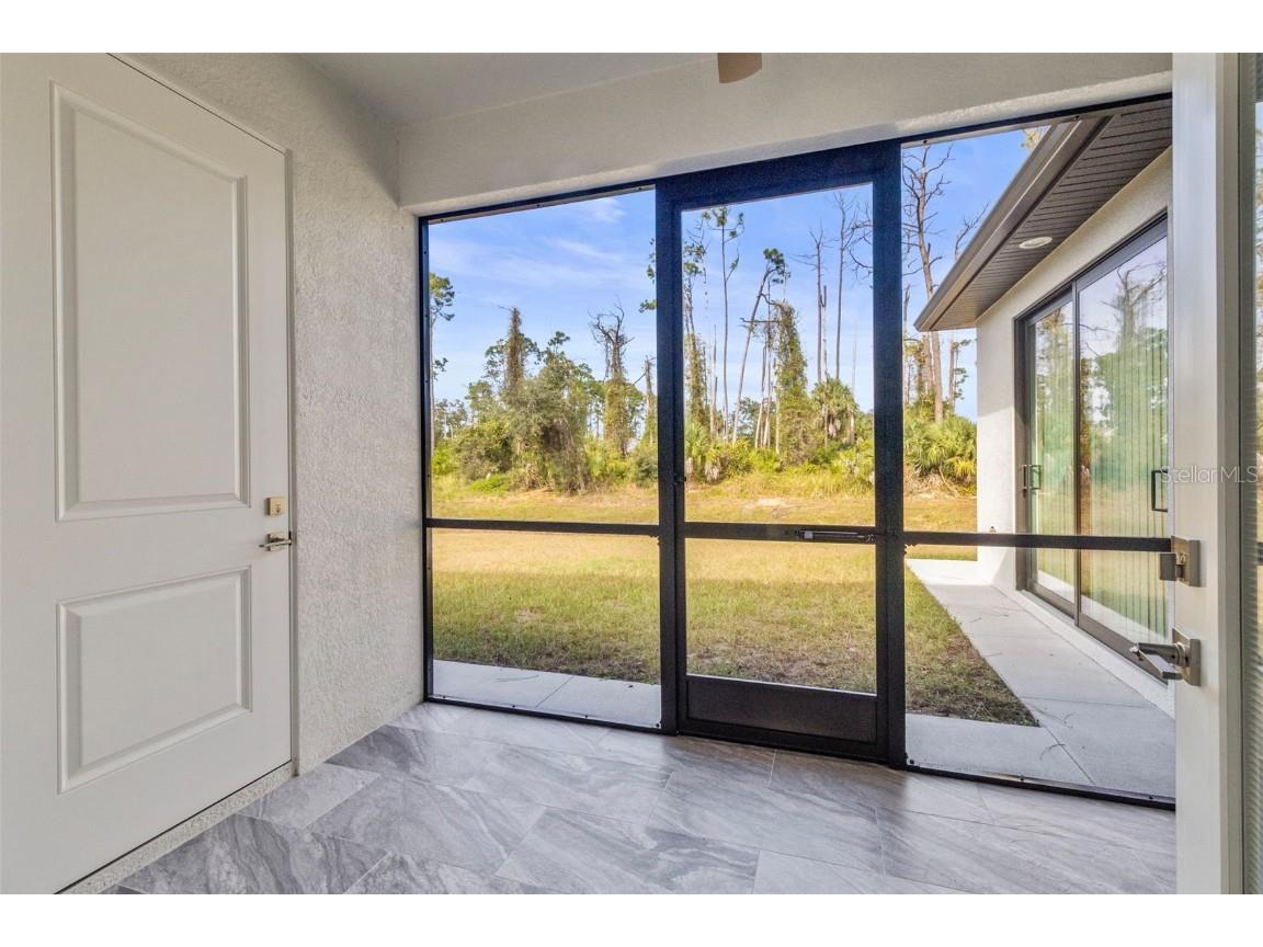 2098 Manheim Avenue North Port FL 34286 C7518708 image40