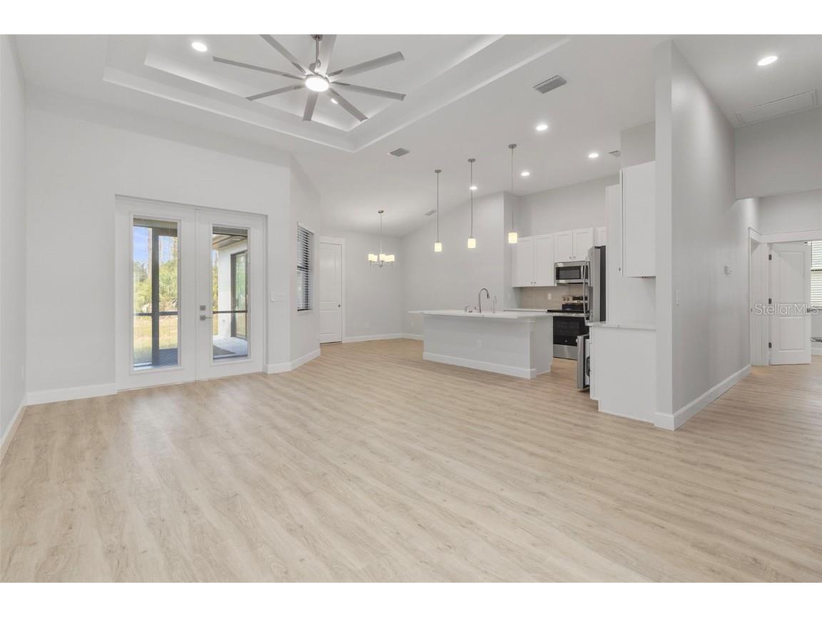 2098 Manheim Avenue North Port FL 34286 C7518708 image8