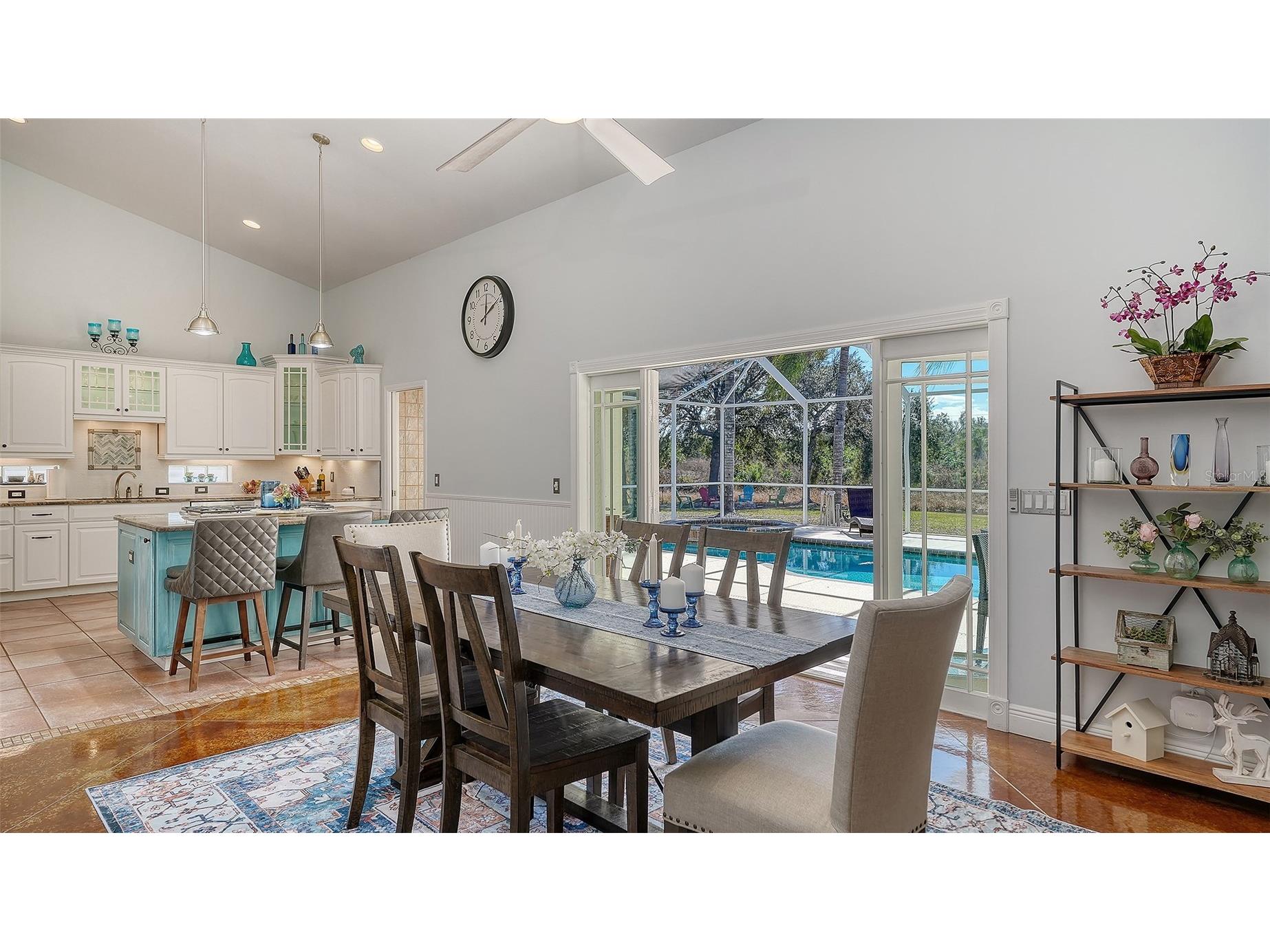 2098 Palm View Road Sarasota FL 34240 A4680898 image21