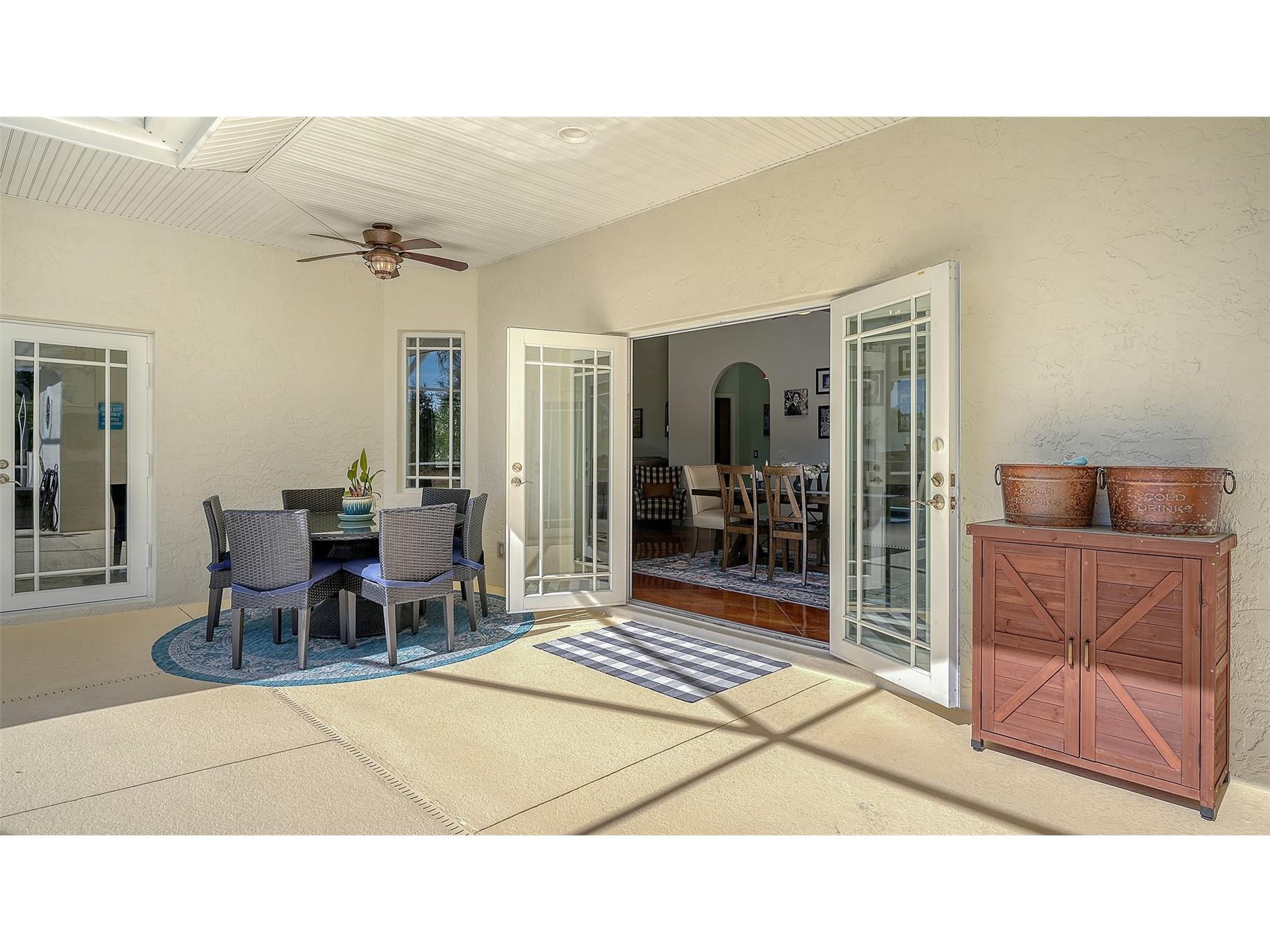 2098 Palm View Road Sarasota FL 34240 A4680898 image25