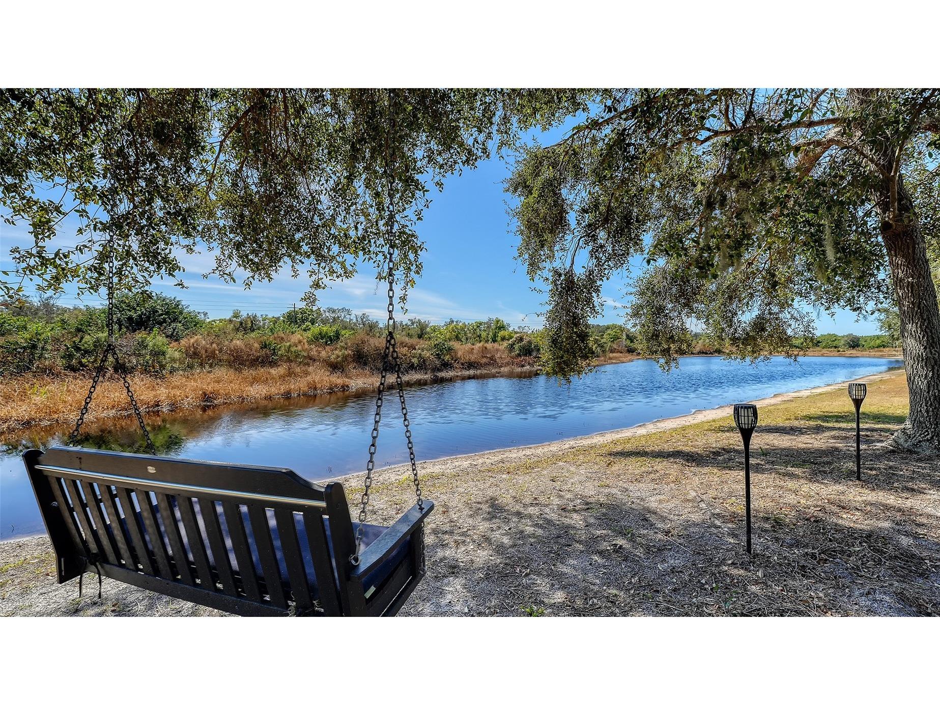 2098 Palm View Road Sarasota FL 34240 A4680898 image51