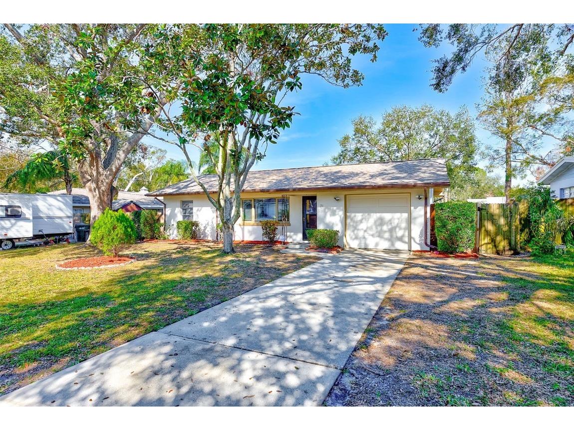 21 Belle Meade Circle Largo FL 33770 TB8344846 image1