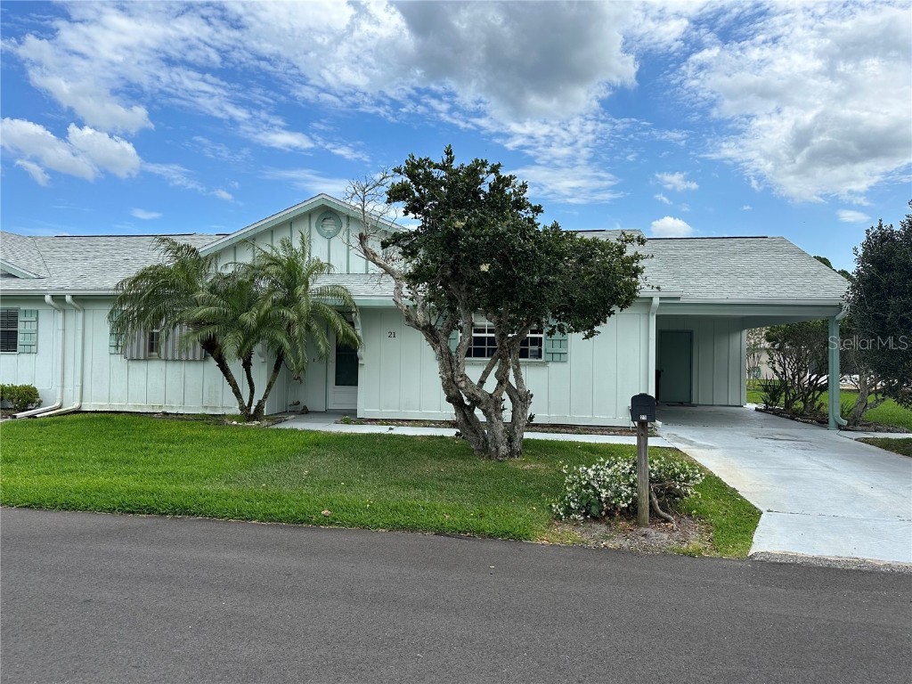 21 Bogey Circle New Smyrna Beach FL 32168 NS1081312 image1