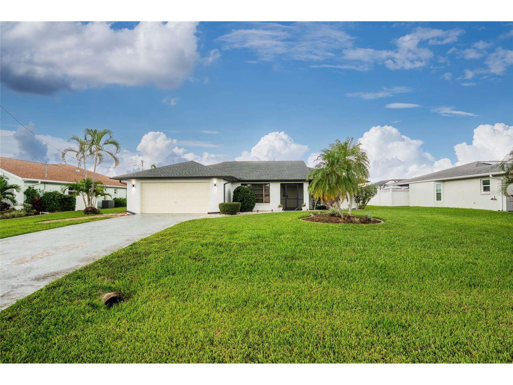 21 Bunker Lane Rotonda West FL 33947 D6145809 image1