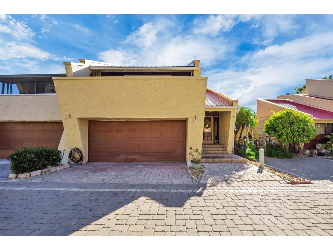 21 Casarena Court Winter Haven FL 33881 - LAKE CANNON L4956453 image2