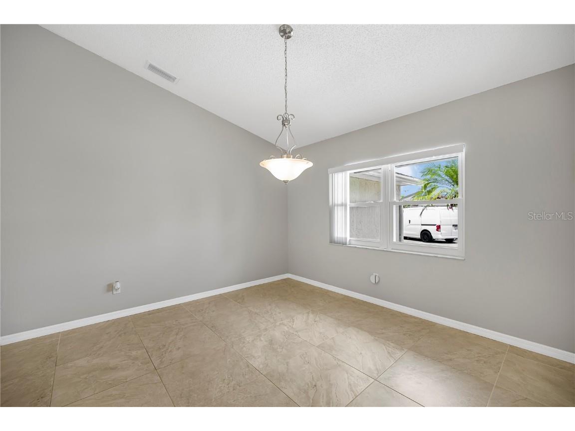 21 Cottonwood Court Palm Coast FL 32137 FC311477 image13