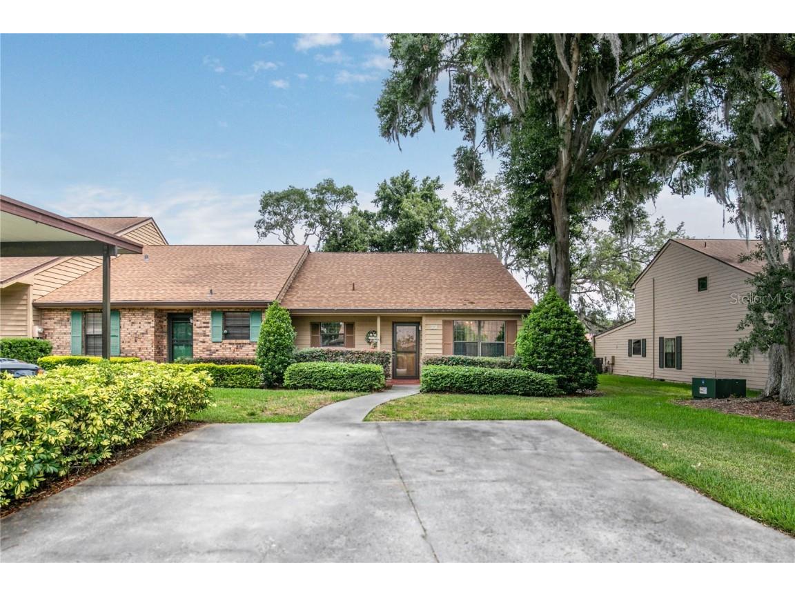 21 Cove Lane Eustis FL 32726 - LAKE WOODWARD G5082060 image1