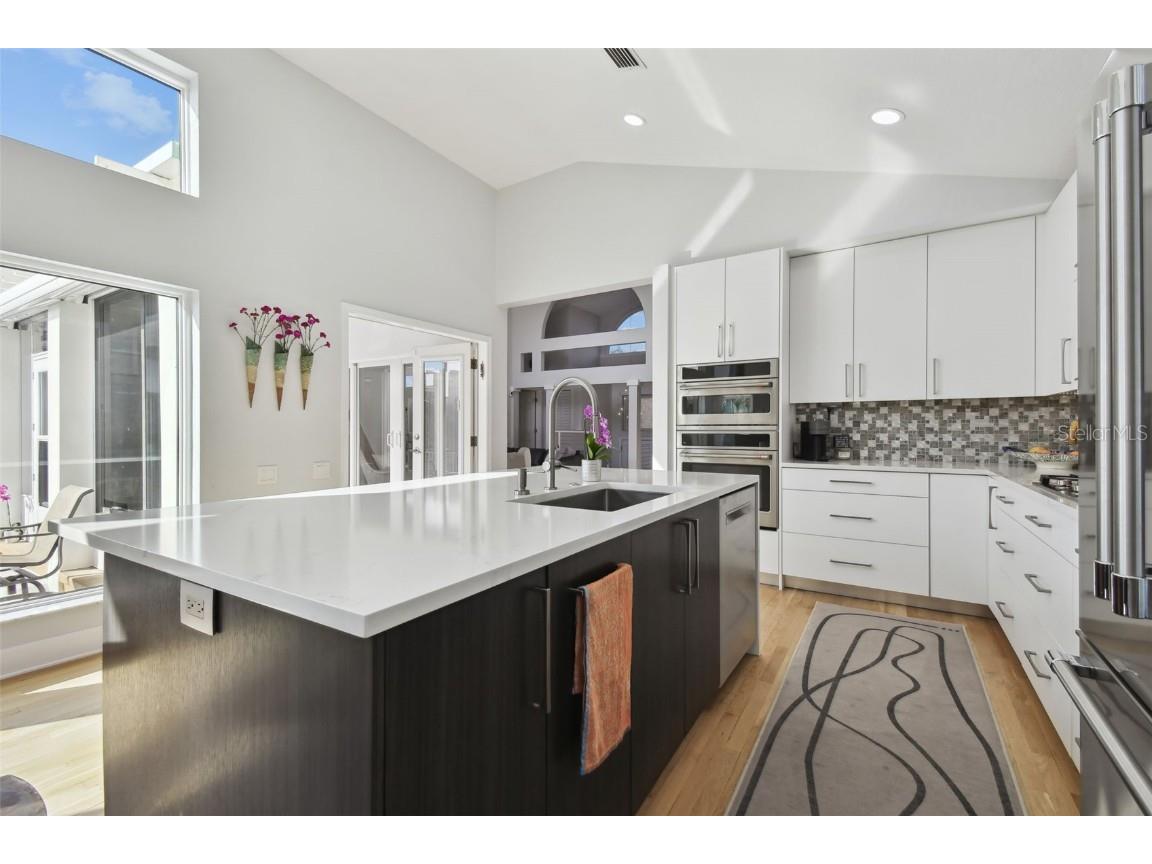 21 Crescent Place S Saint Petersburg FL 33711 TB8447433 image15