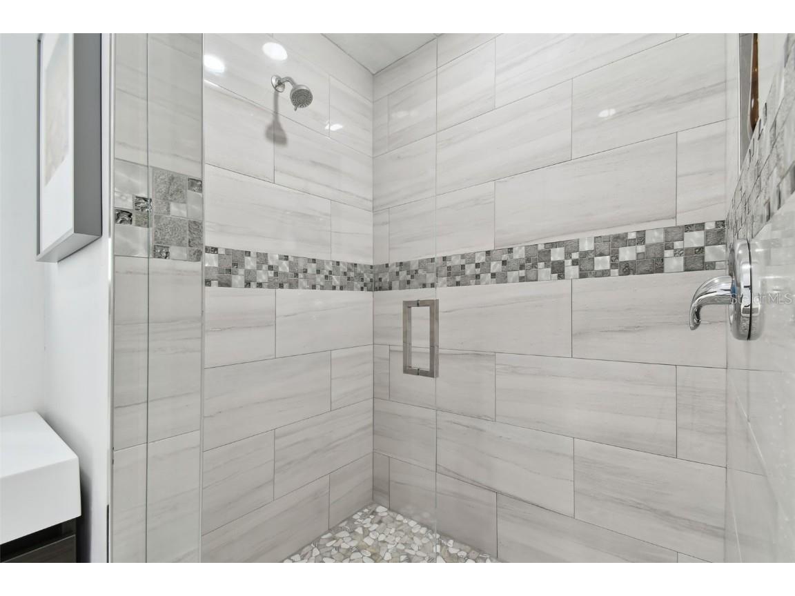 21 Crescent Place S Saint Petersburg FL 33711 TB8447433 image28