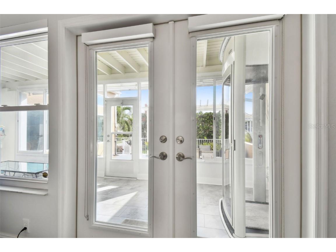 21 Crescent Place S Saint Petersburg FL 33711 TB8447433 image36