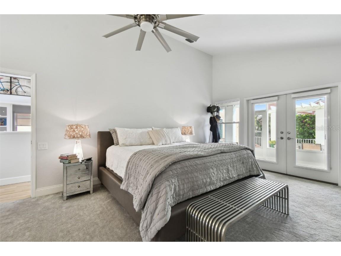 21 Crescent Place S Saint Petersburg FL 33711 TB8447433 image4