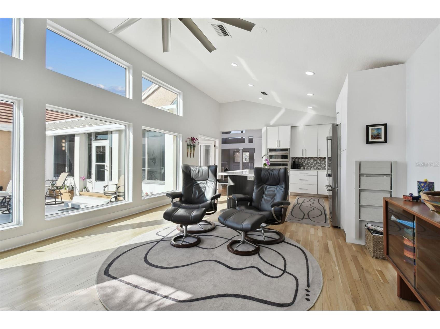 21 Crescent Place S Saint Petersburg FL 33711 TB8475820 image18