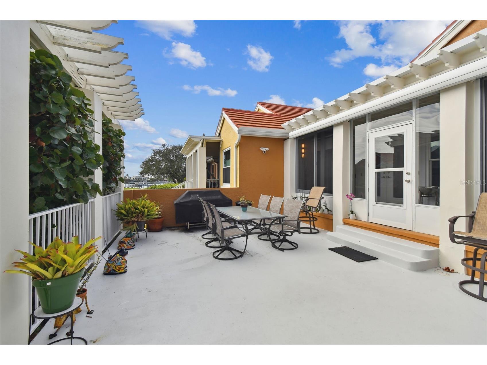 21 Crescent Place S Saint Petersburg FL 33711 TB8475820 image40