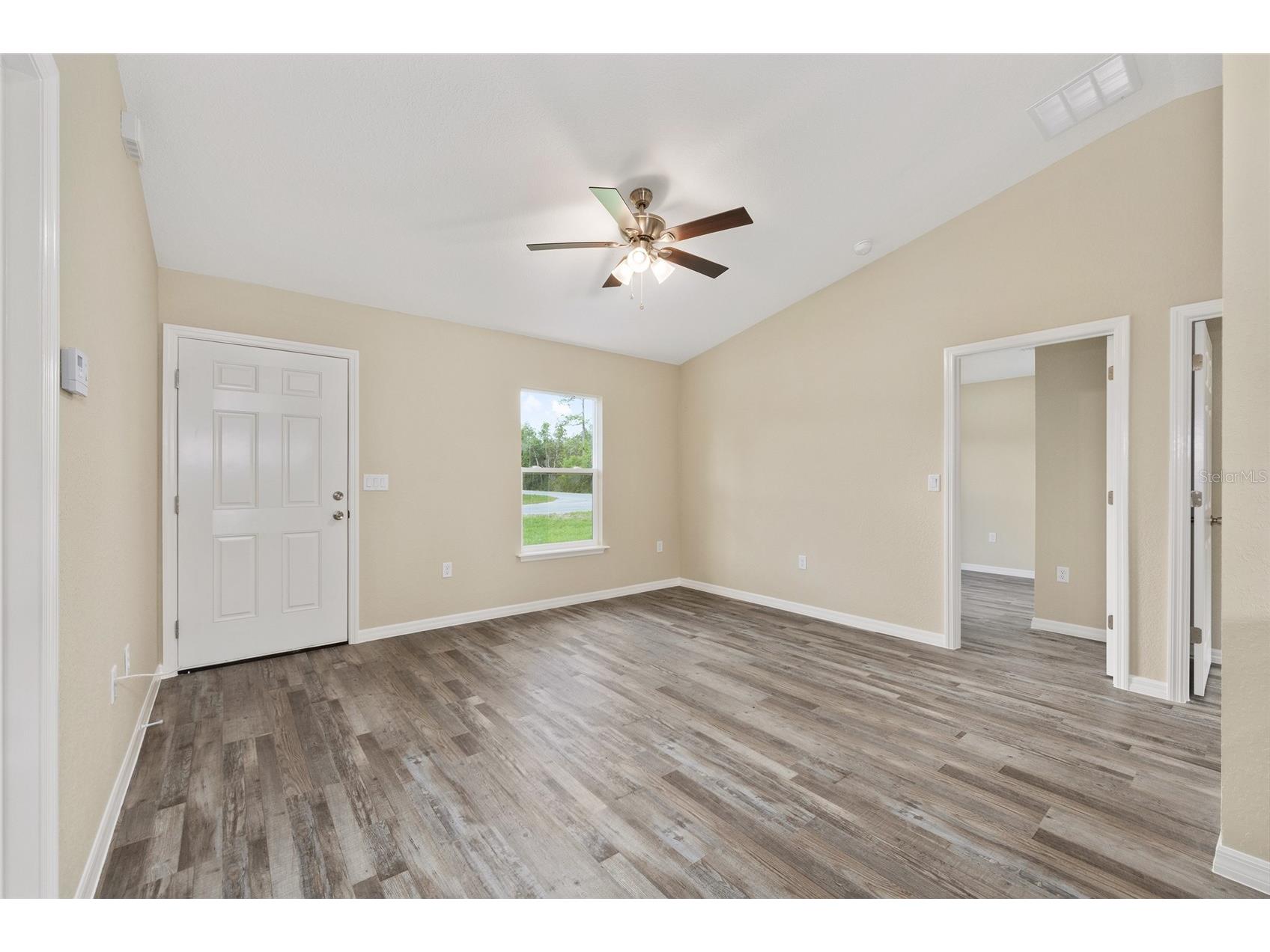21 Fisher Place Ocklawaha FL 32179 OM720794 image14