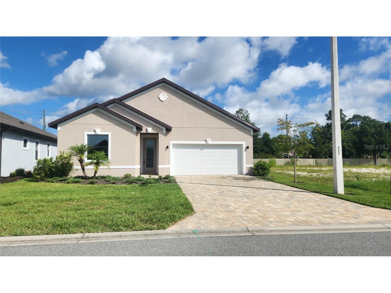 21 Green Circle Palm Coast FL 32164 FC302576 image1