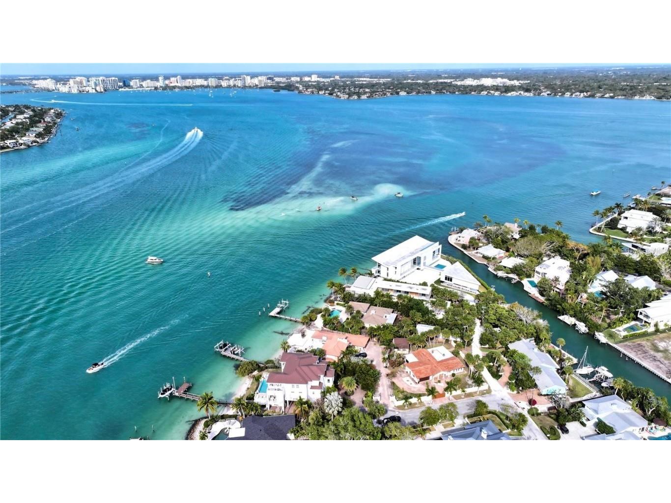 21 Lands End Lane Sarasota FL 34242 - GULF OF MEXICO A4668017 image5