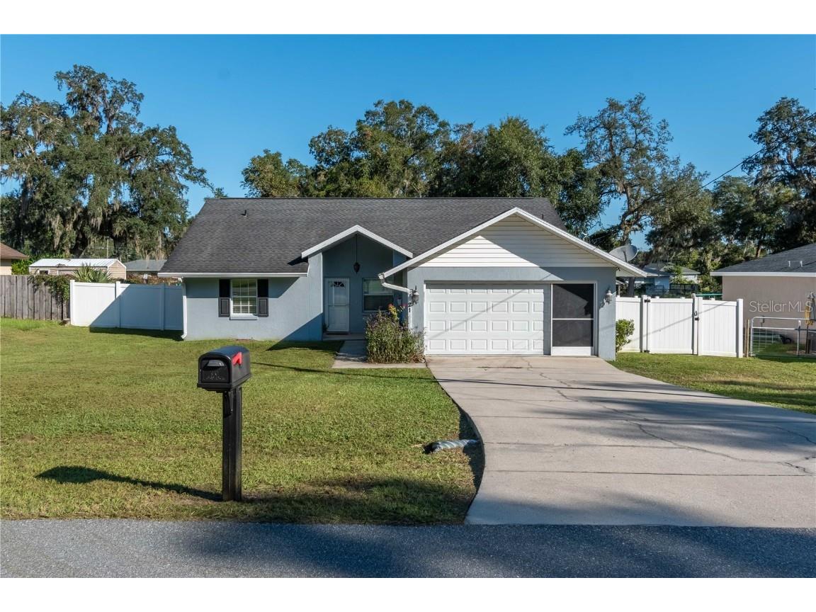 21 Larch Course Ocala FL 34480 OM687877 image1
