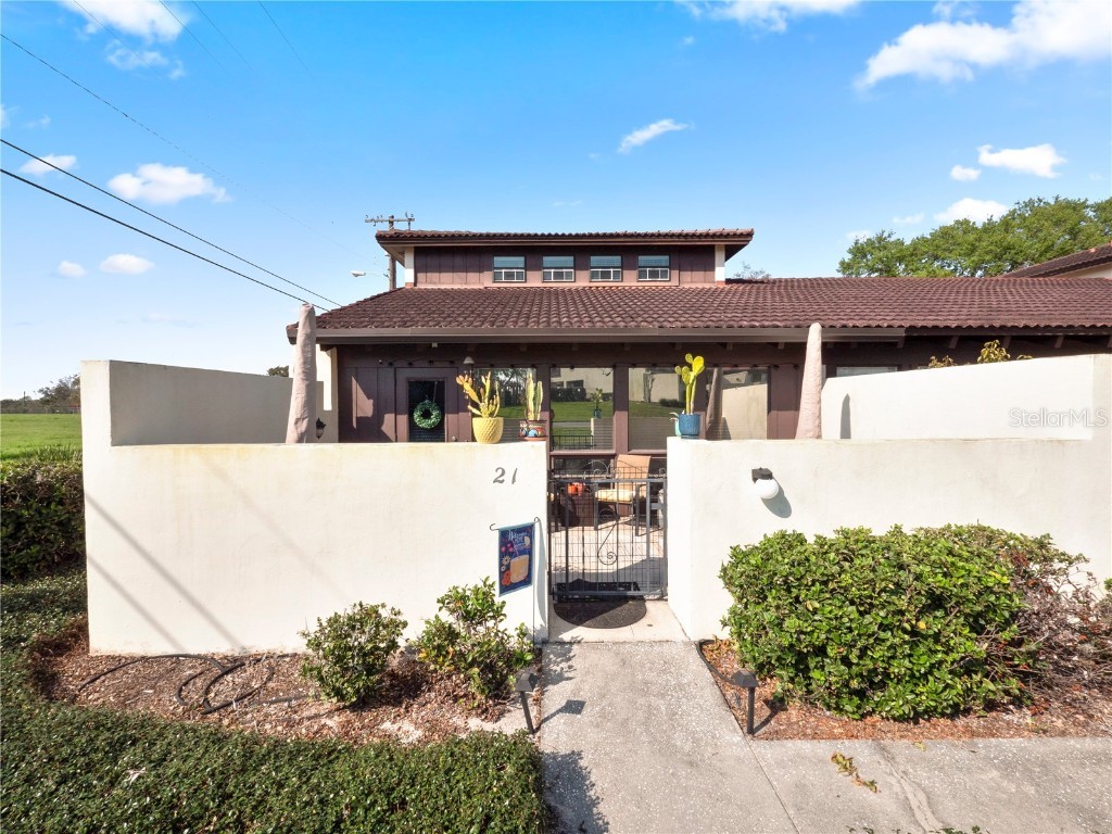 21 Loma Linda Lakeland FL 33813 - Scott Lake L4935331 image1