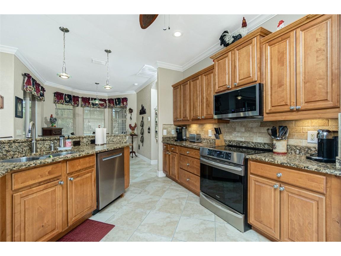 21 Manizaks Avenue Punta Gorda FL 33983 C7506847 image10