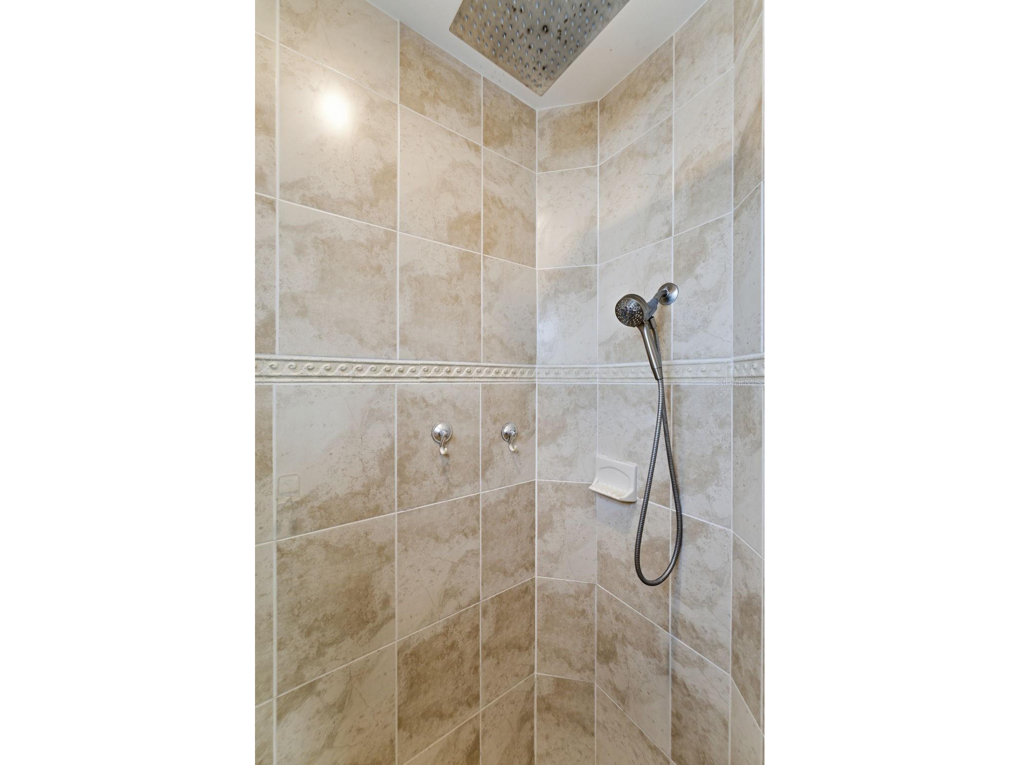 21 Manizaks Avenue Punta Gorda FL 33983 C7522843 image17