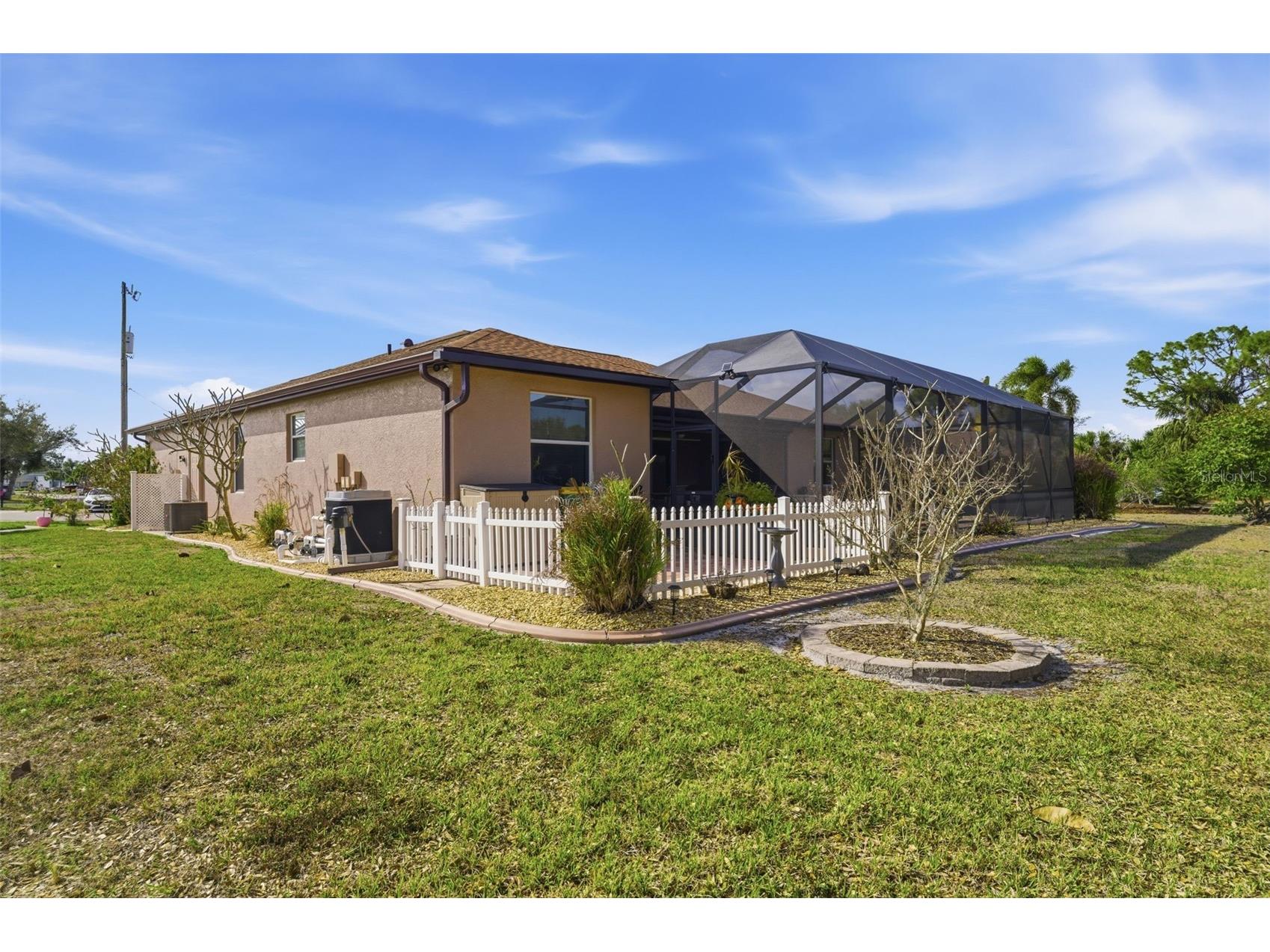 21 Manizaks Avenue Punta Gorda FL 33983 C7522843 image27