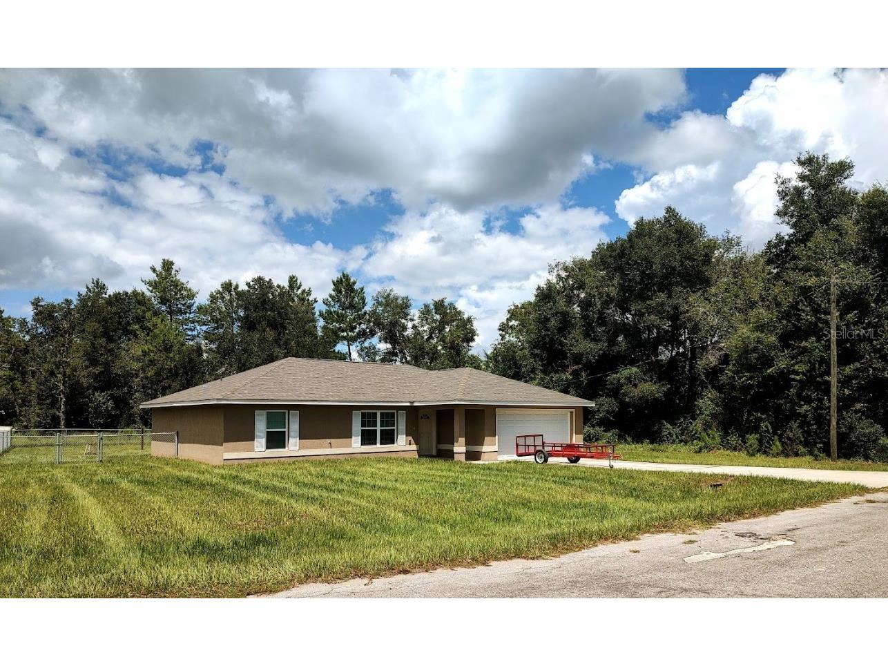 21 Maple Course Ocklawaha FL 32179 OM690340 image1