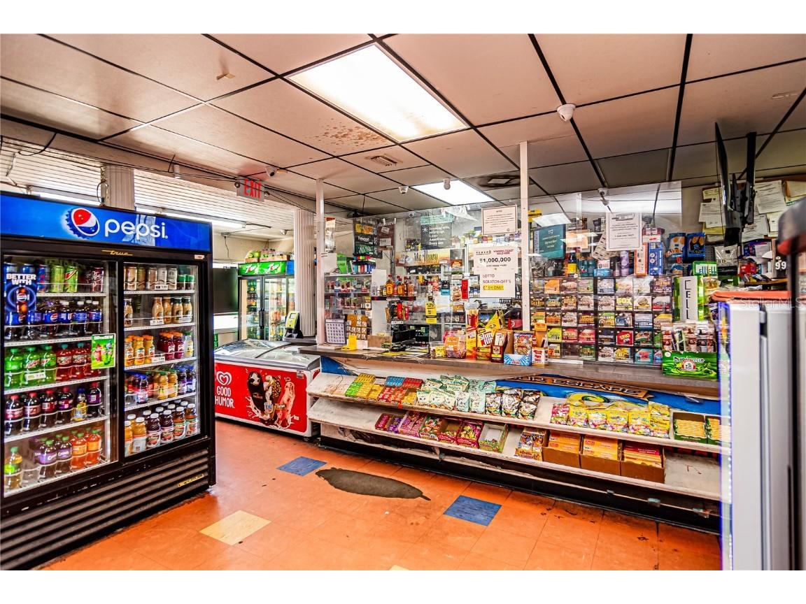 21 N 7th Street Haines City FL 33844 O6338511 image4