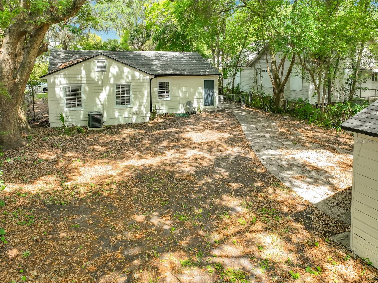 21 N Mills Avenue Orlando FL 32801 O6411181 image43