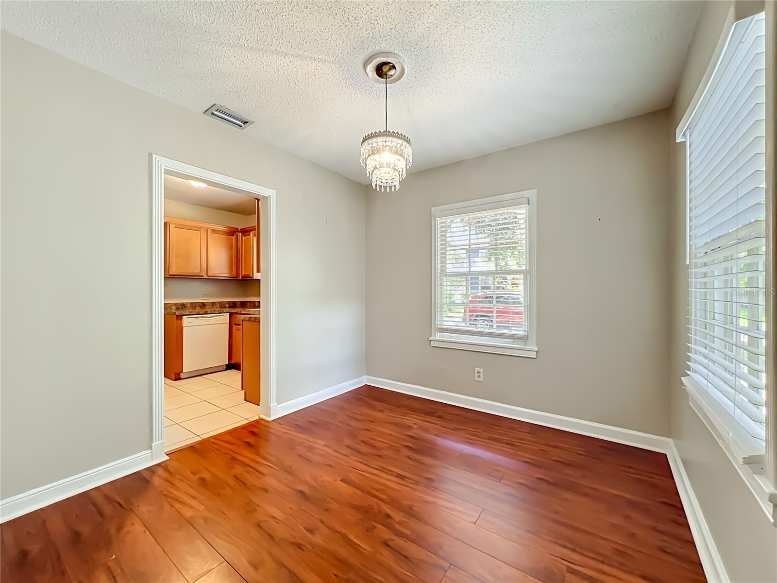 21 N Mills Avenue Orlando FL 32801 O6411181 image9