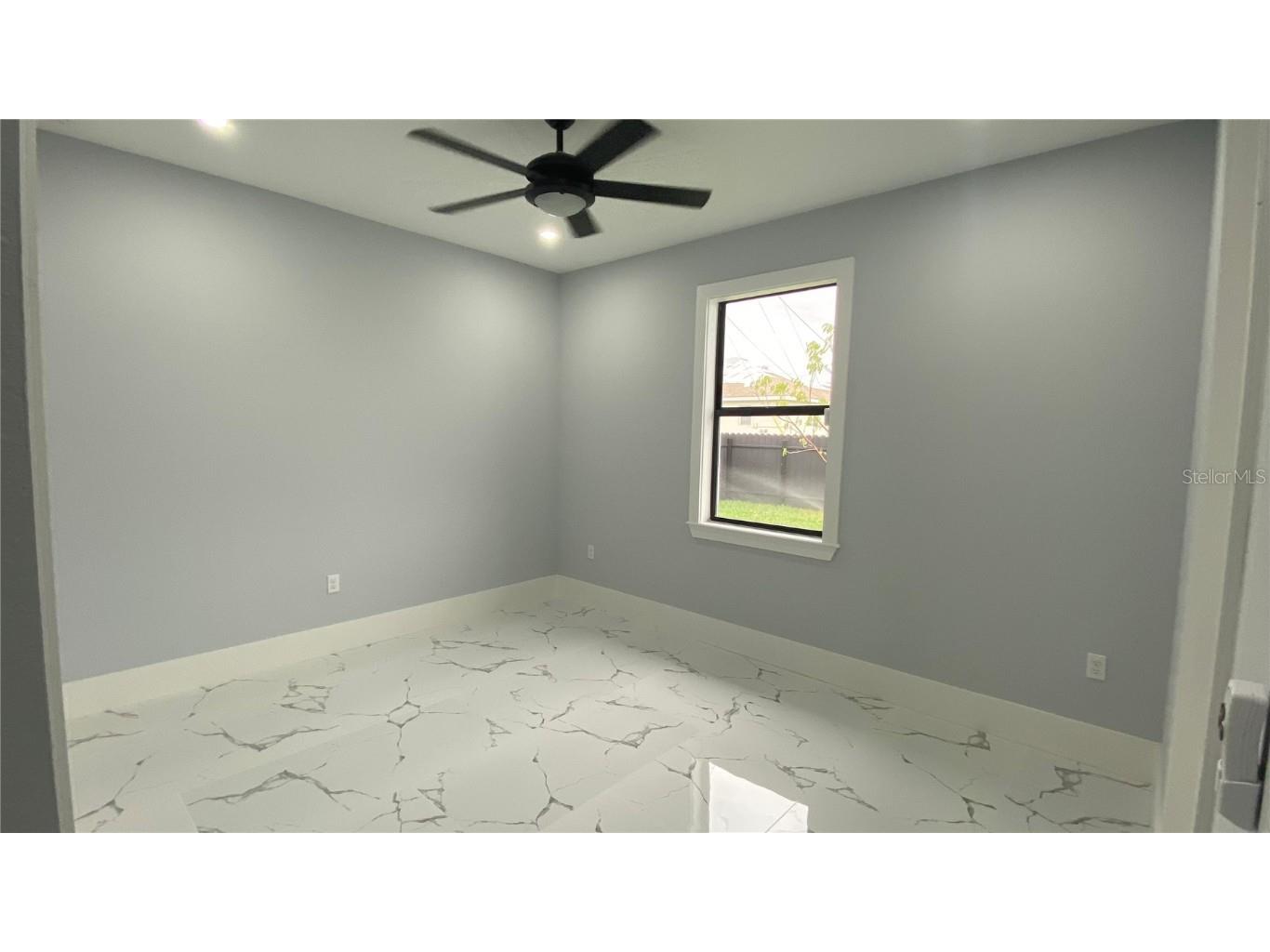 21 NW 7th Street Cape Coral FL 33993 A4664606 image18