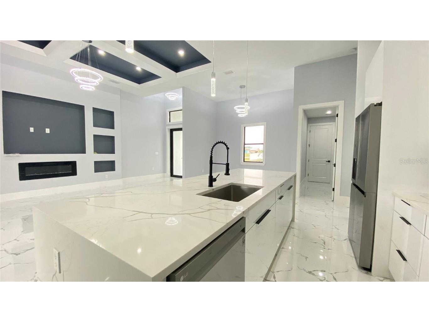 21 NW 7th Street Cape Coral FL 33993 A4664606 image5