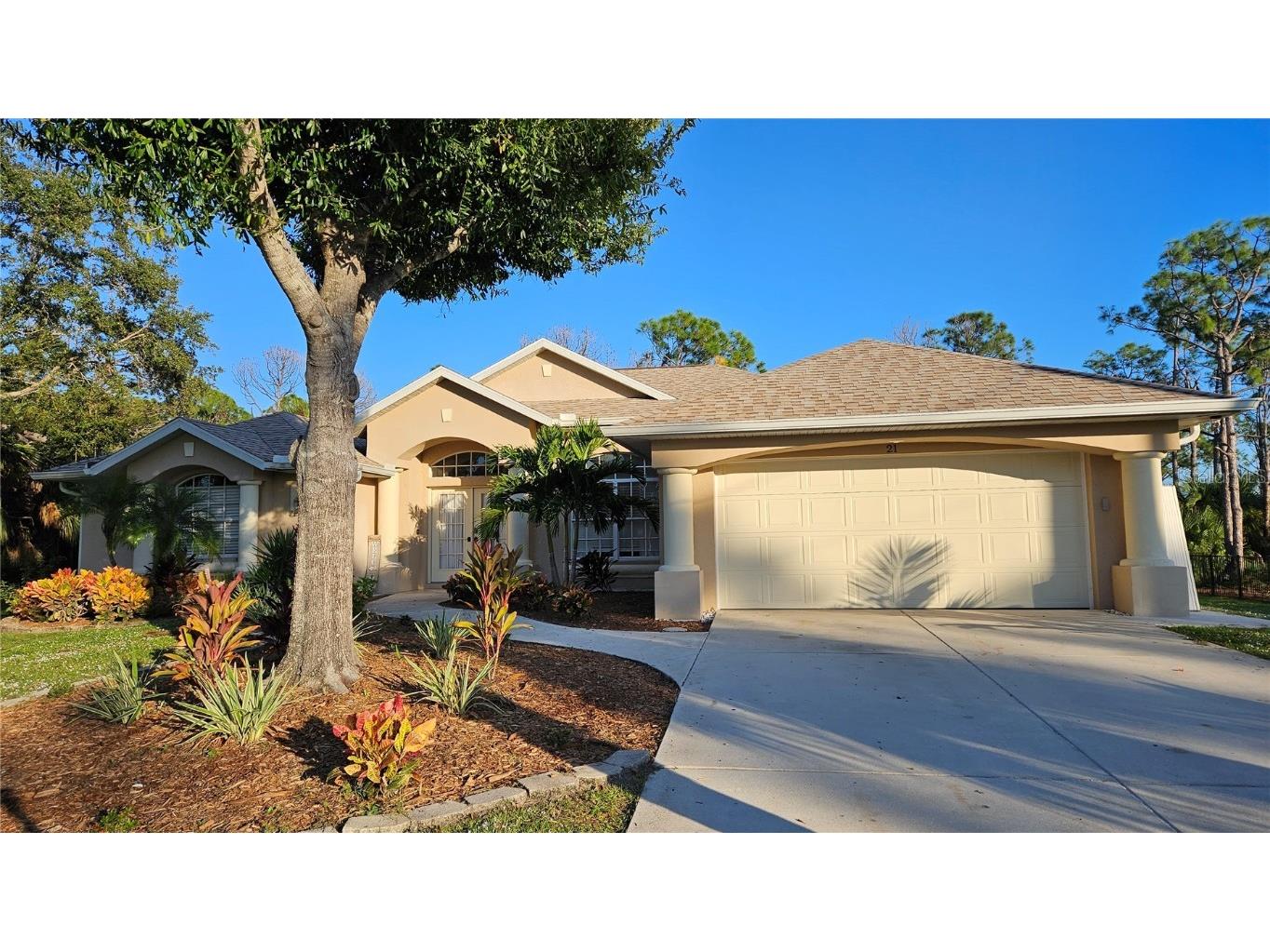 21 Par View Place Rotonda West FL 33947 A4672441 image1