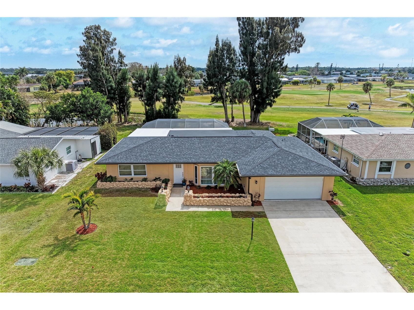 21 S Golfview Road Rotonda West FL 33947 D6146172 image1