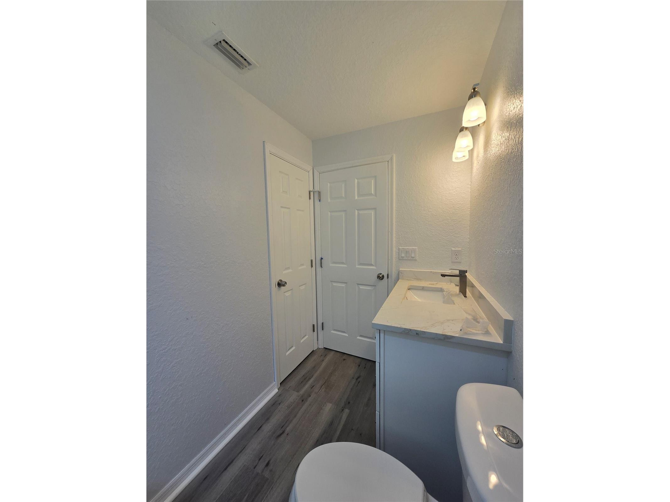 21 Sequoia Drive Crse Ocklawaha FL 32179 OM716786 image35