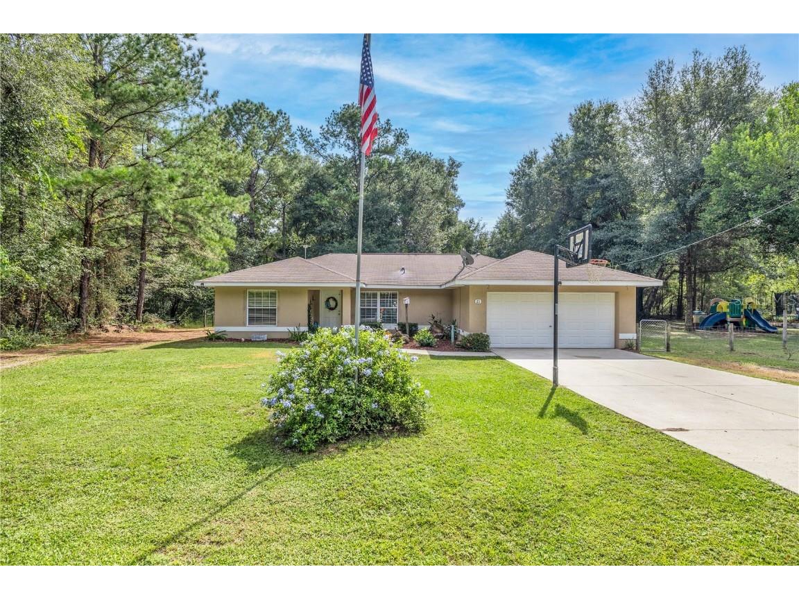 21 Sequoia Loop Court Ocklawaha FL 32179 OM666789 image1
