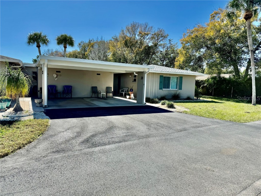 21 Strathmore Boulevard #21 Sarasota FL 34233 A4598718 image1