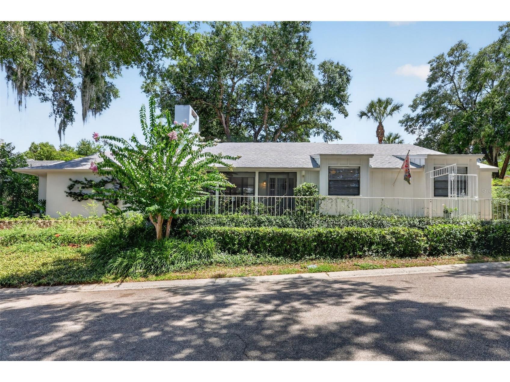 21 Townhill Drive Eustis FL 32726 R4911612 image1