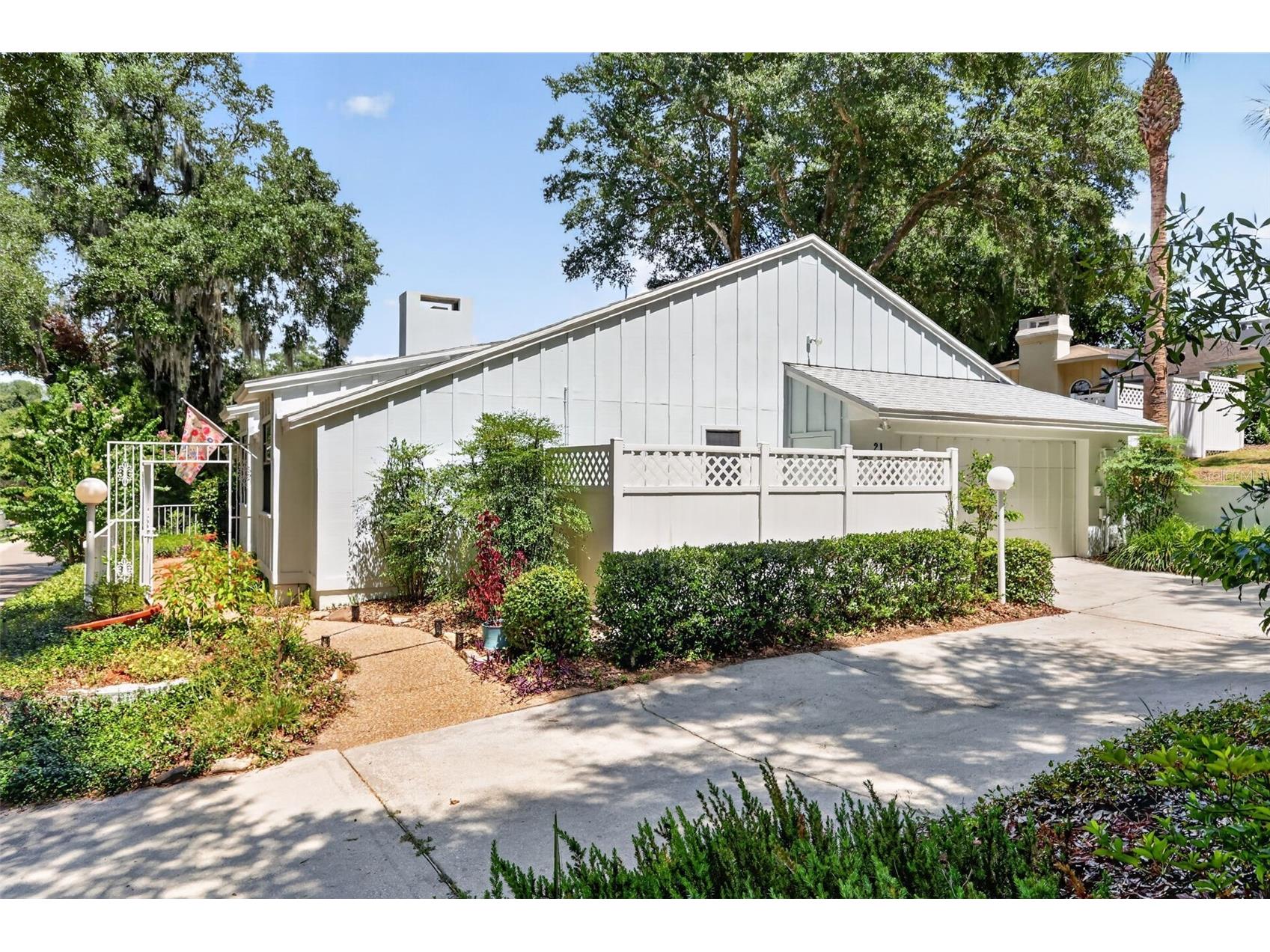 21 Townhill Drive Eustis FL 32726 R4911612 image2