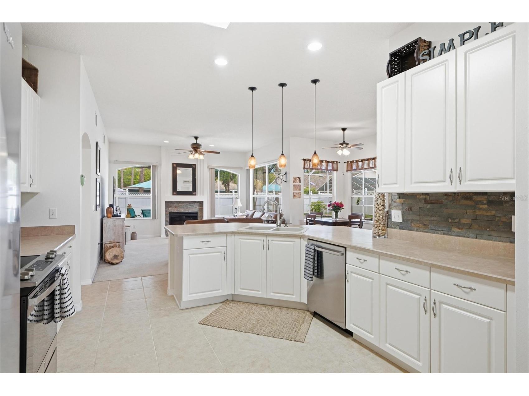 21 Woodshire Lane Palm Coast FL 32164 FC317490 image24