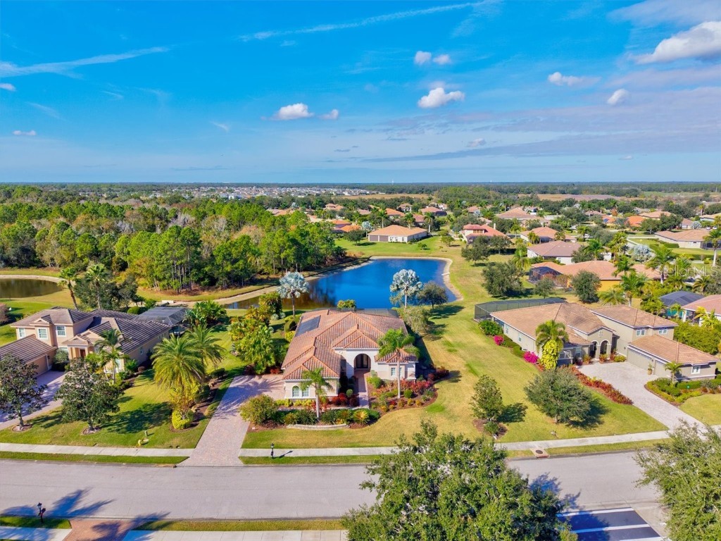 210 166th Street NE Bradenton FL 34212 A4675809 image2