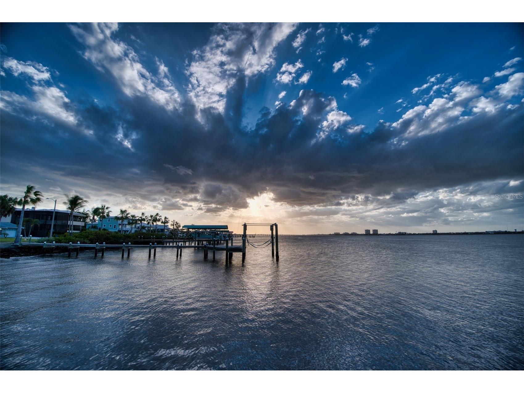 210 21st Street NE Bradenton FL 34208 - MANATEE RIVER A4688694 image2