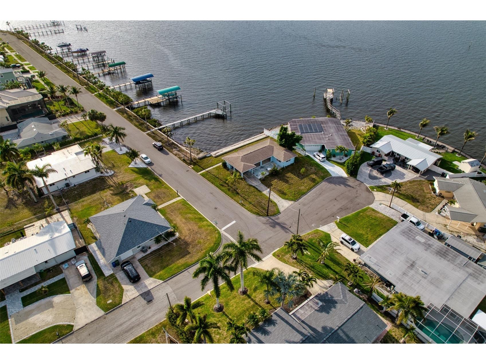 210 21st Street NE Bradenton FL 34208 - MANATEE RIVER A4688694 image4