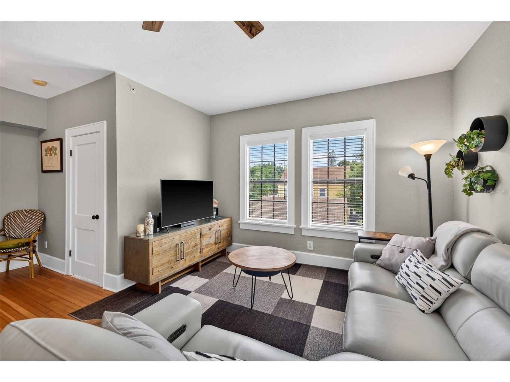 210 22nd Avenue NE #12 Saint Petersburg FL 33704 TB8508559 image6