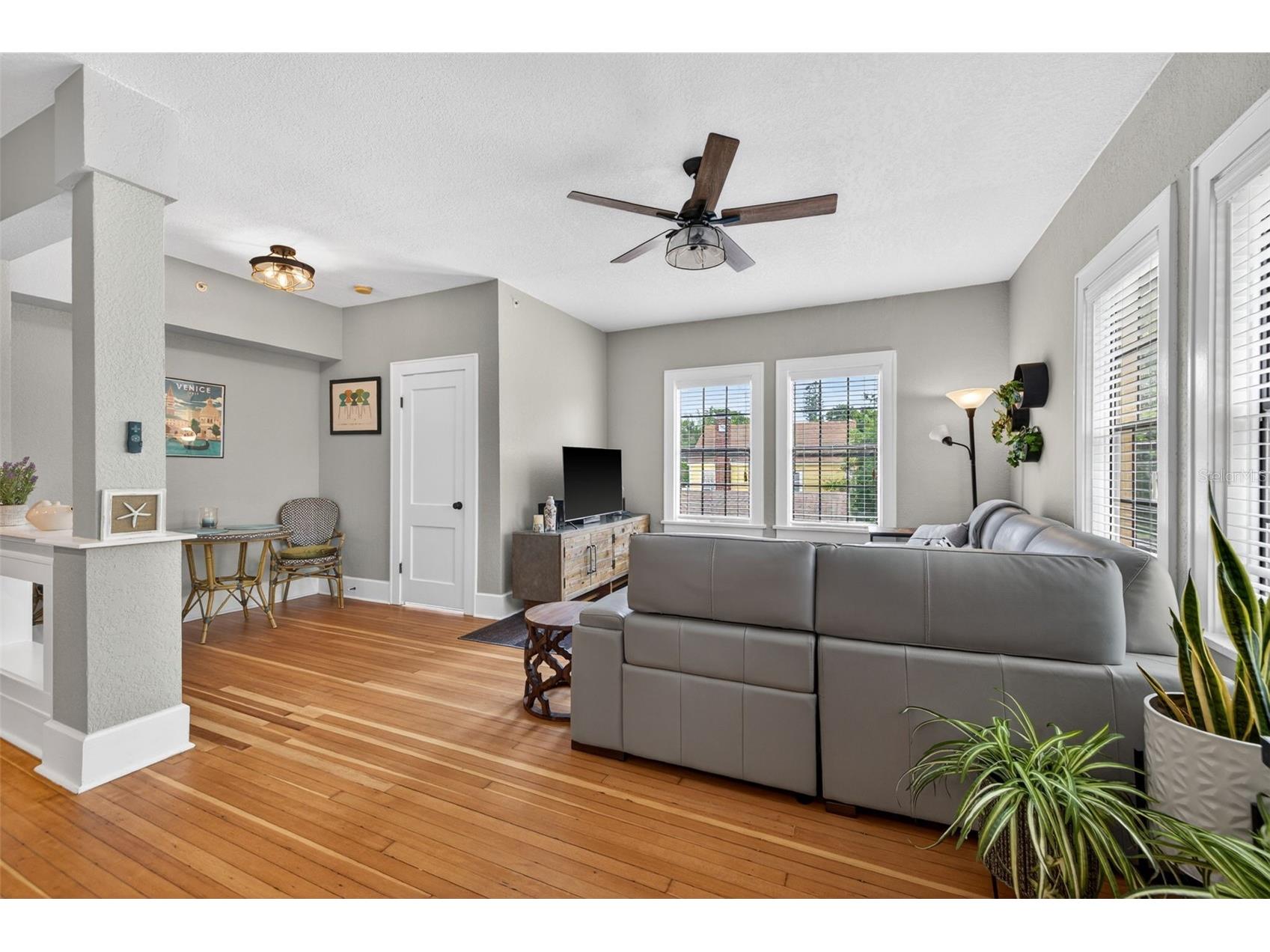 210 22nd Avenue NE #12 Saint Petersburg FL 33704 TB8508559 image8